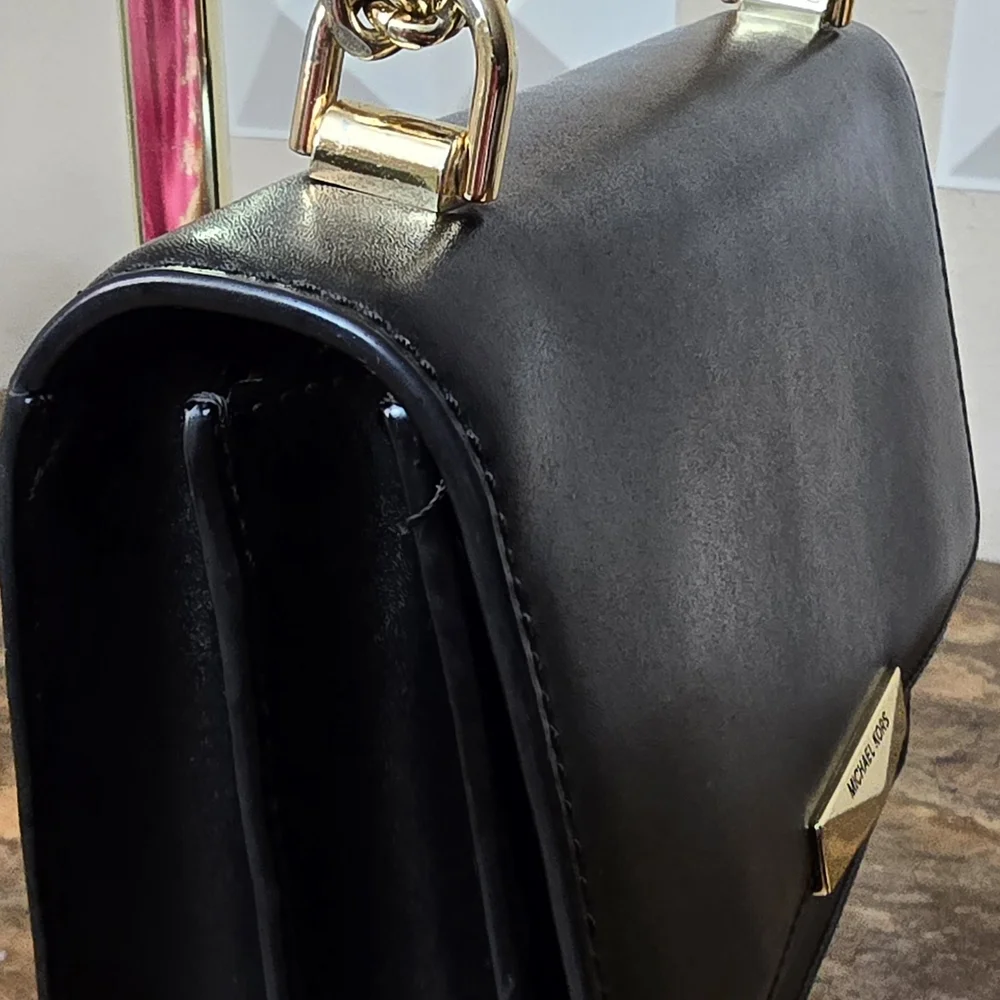 Michael Kors Black Leather Shoulder Bag w/ Gold Chain Strap + FREE Bag Scarf